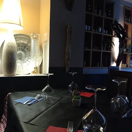 Hotel Locanda Ostu Di San Giacu *
